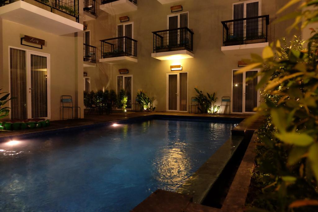 Hotel Semimpi Canggu Esterno foto